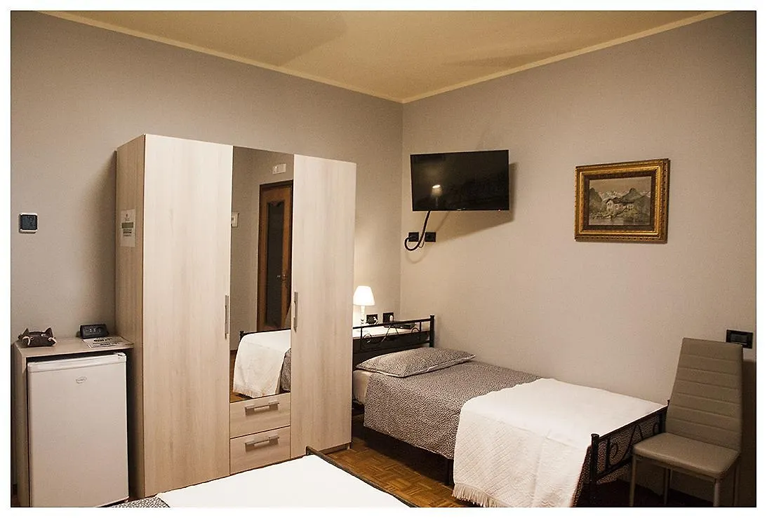 ***  Flu Bed & Breakfast San Giorgio Lomellina Italy